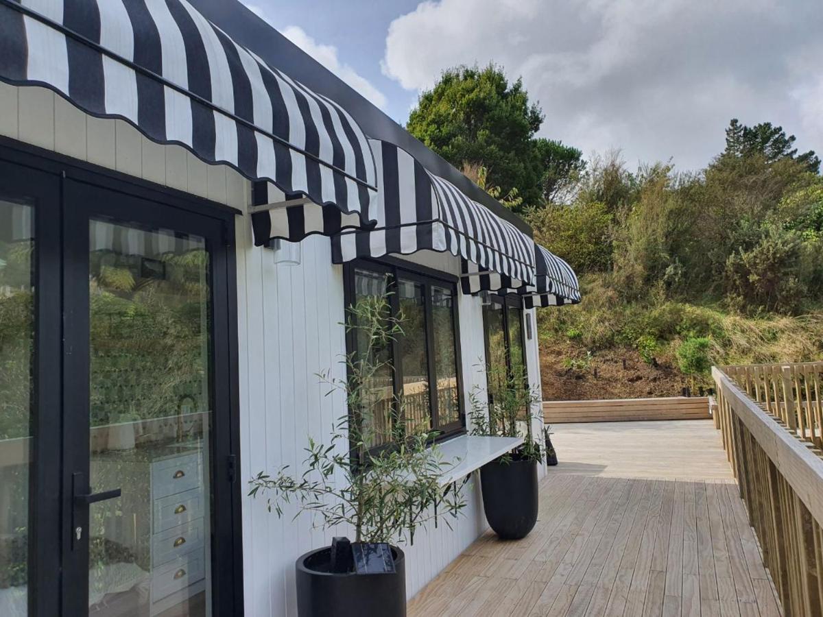 לוור האט Tiny House With Greenhouse Dining מראה חיצוני תמונה