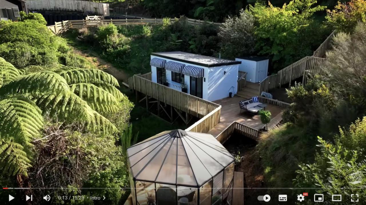 לוור האט Tiny House With Greenhouse Dining מראה חיצוני תמונה